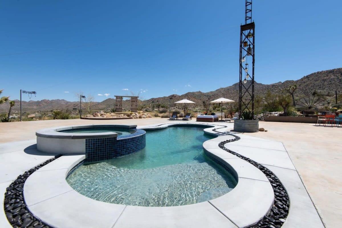 Renovated Lodge - Room 3 With Pool Access Joshua Tree Exteriér fotografie