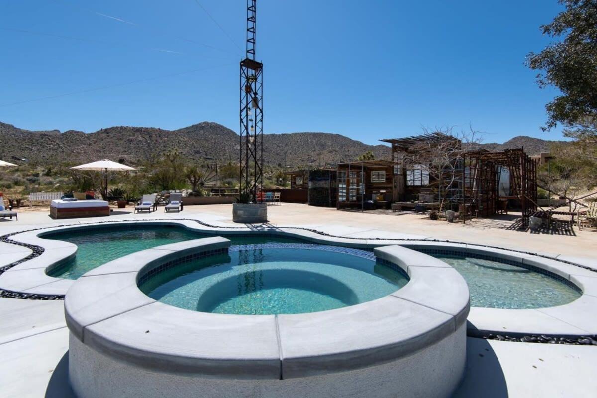 Renovated Lodge - Room 3 With Pool Access Joshua Tree Exteriér fotografie